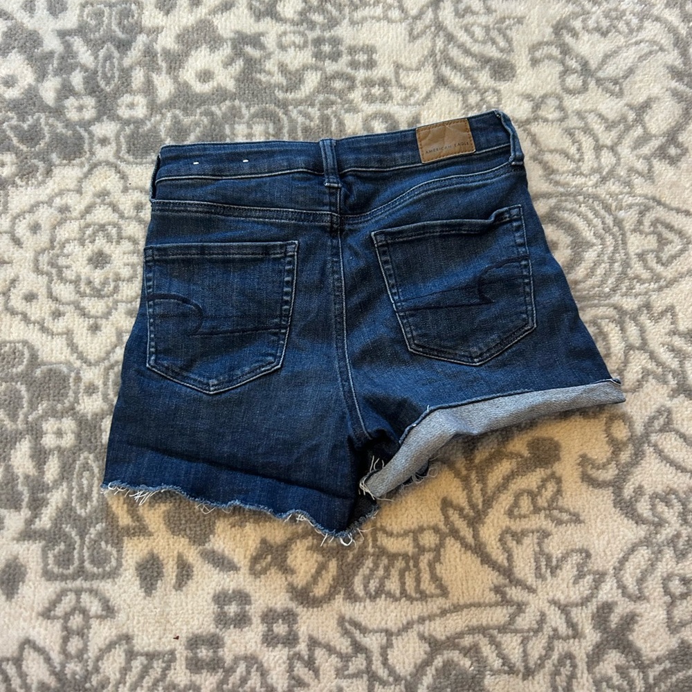 American Eagle High Rise Shorts - Picture 2 of 3